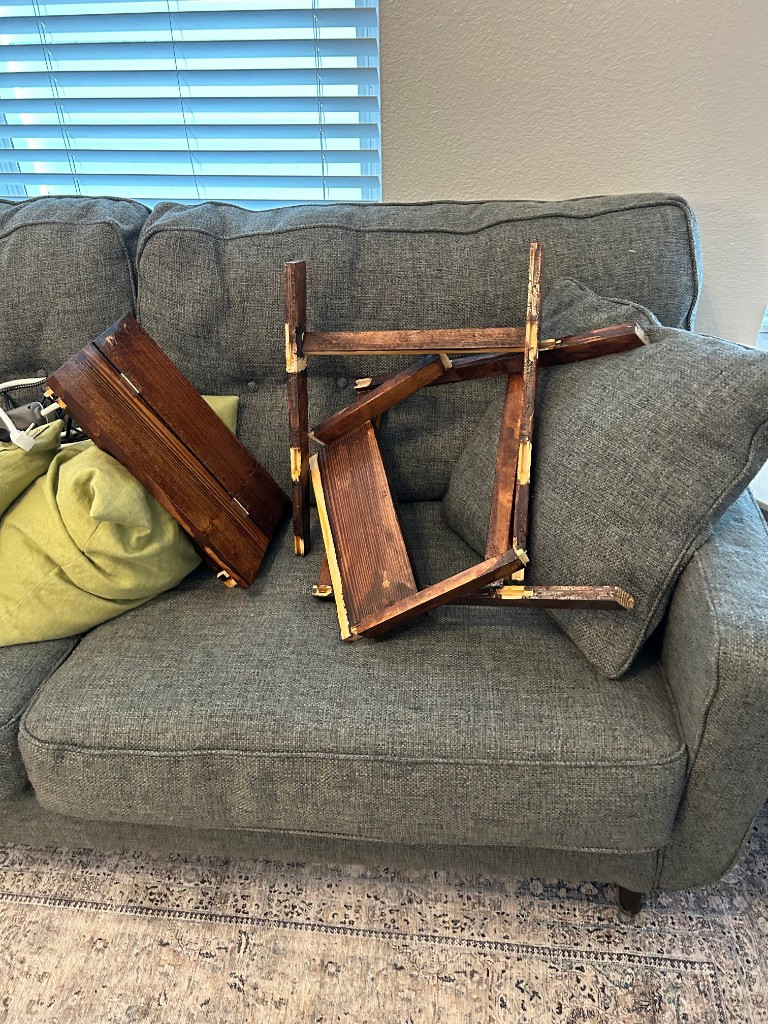 Second photo by Neil Hutchinson of Charter Van Lines Inc. - Large