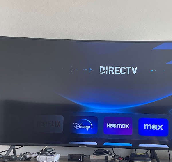 Second photo by Jeremy Holley of Move Central - Large