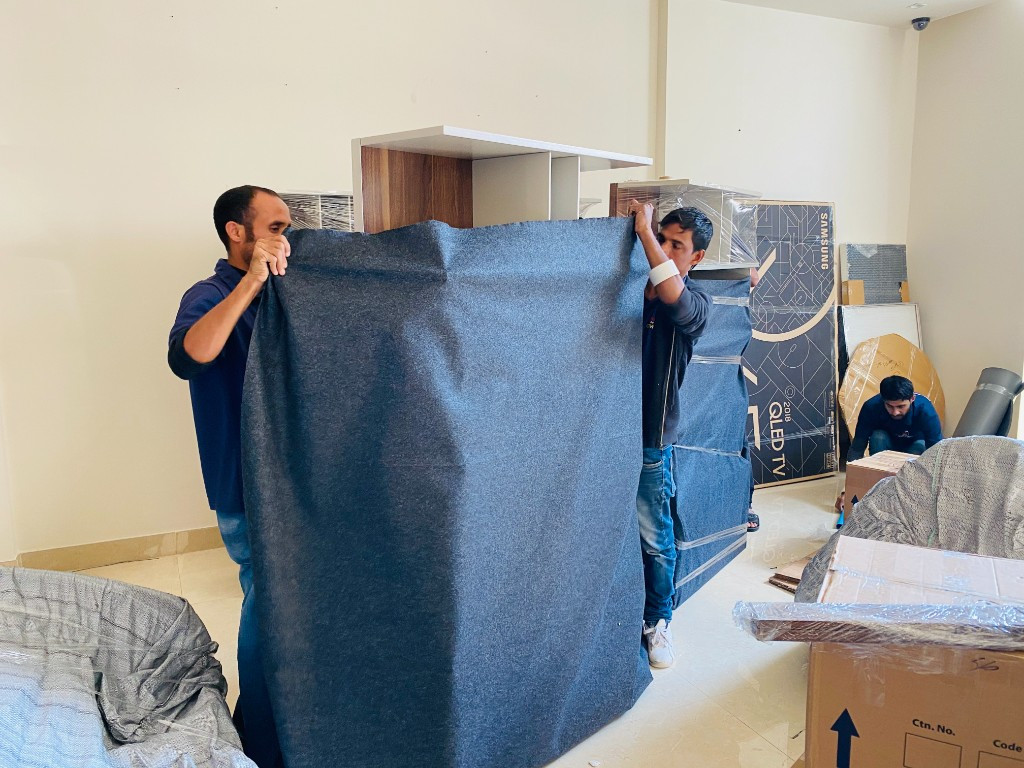 Photo by Manchi Subru of Amster Movers LLC - Large