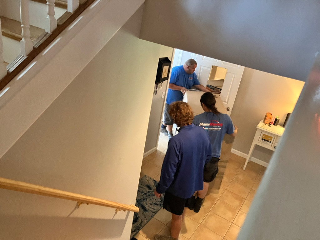 Photo by Sherri Therrien of MaineMoving - Large