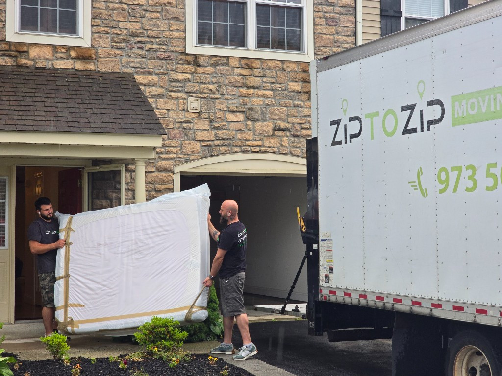 Second photo by Blair Ellis of Zip To Zip Moving Inc - Large