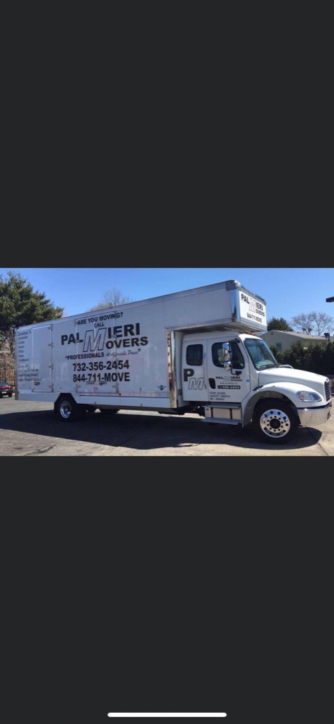 Photo by Victoria Weit of Palmieri Movers - Large