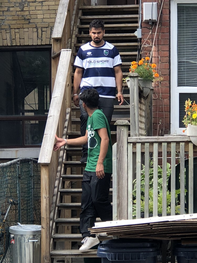 Photo by Peter Agnelli of GEMovers - Large