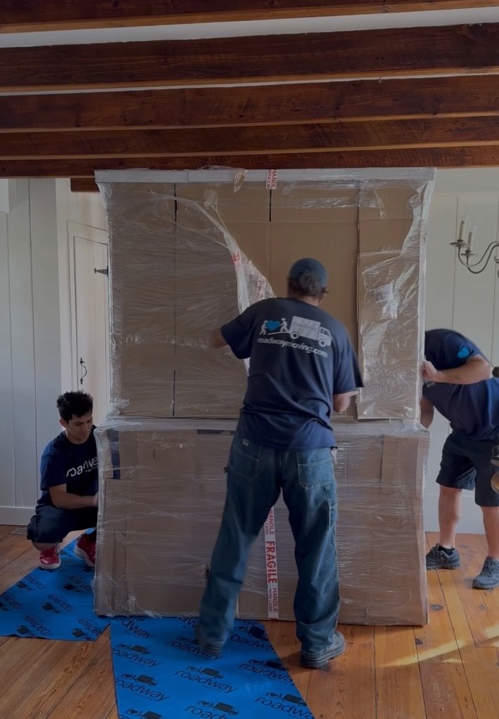 Second photo by Sarah Horton of Roadway Moving - Large