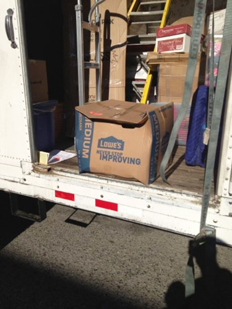 Second photo by Sasha Cliffmor  of Suntrust Van Lines - Large