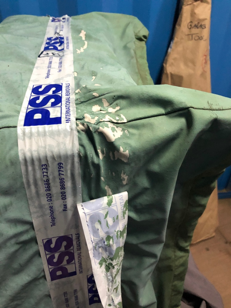 Photo by Lucas Gnehm of Simpsons Removals - Large