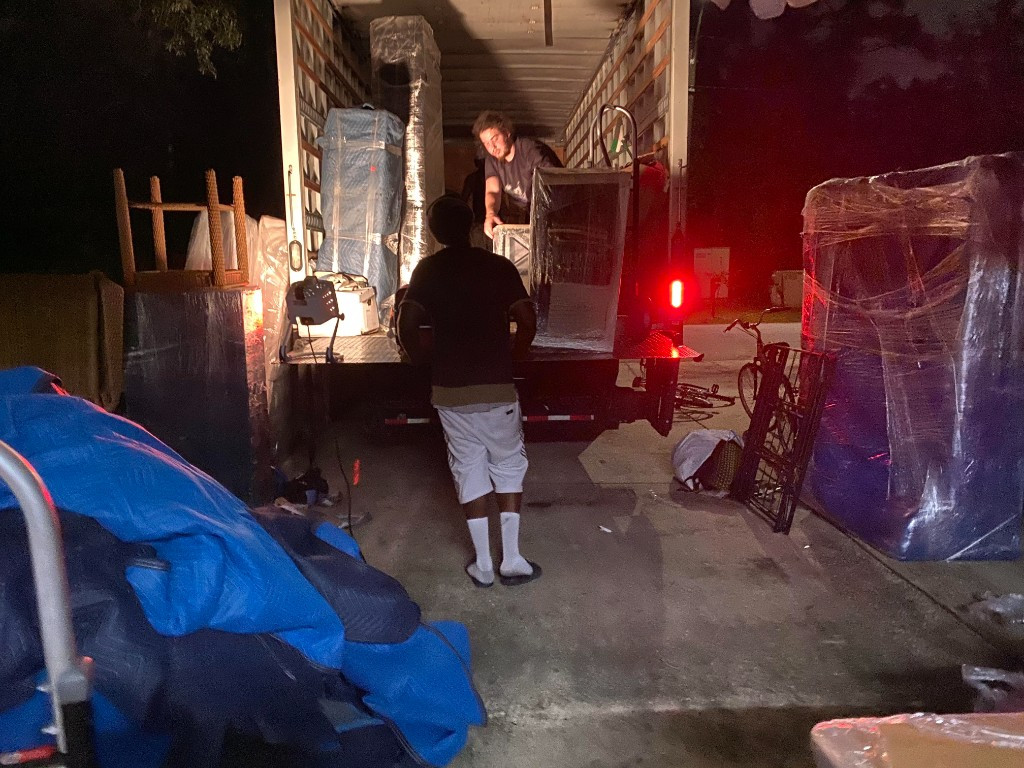 Photo by Tracy Deley of Van Lines of America LLC - Large