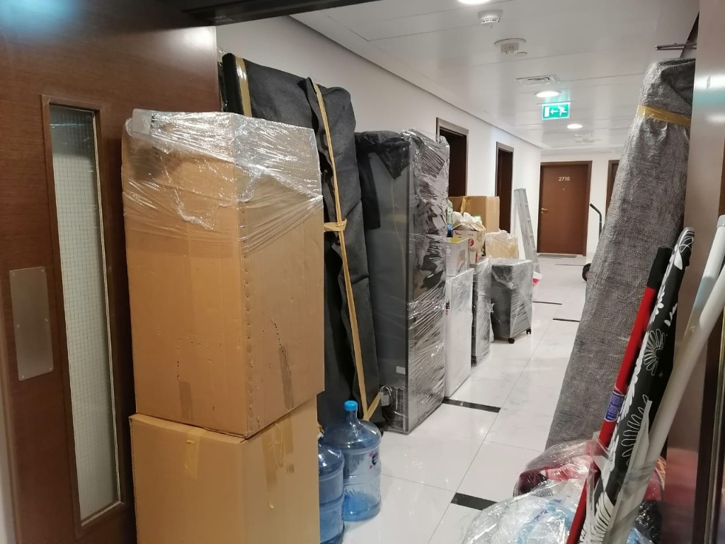 Second photo by Riaz Khan of Discount Movers - Large