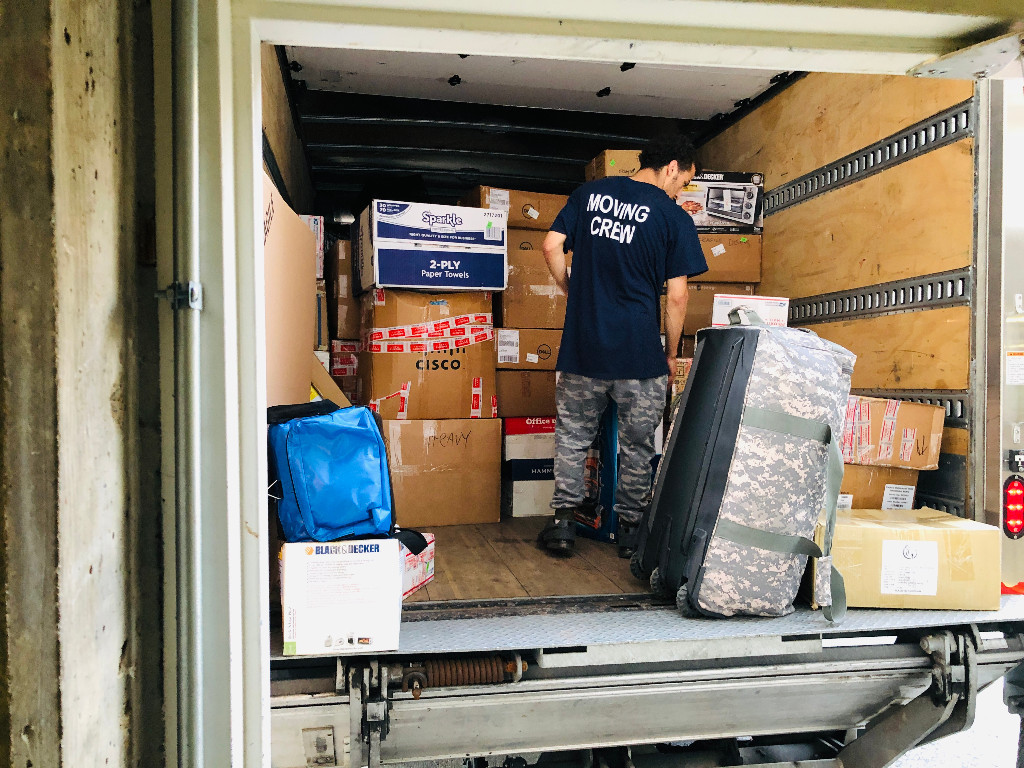 Photo by George Primov of Blue Horizon Shipping - Large