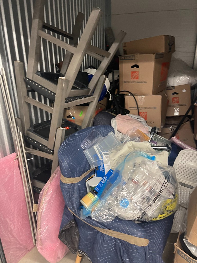 Second photo by Tolulope Adewole of Southern Guarantee Moving and Storage - Large