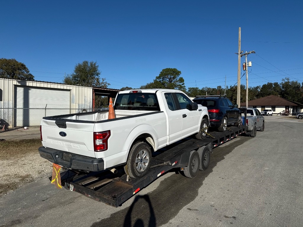 Photo by Ily Transport Corp of Safeeds Transport Inc - Large