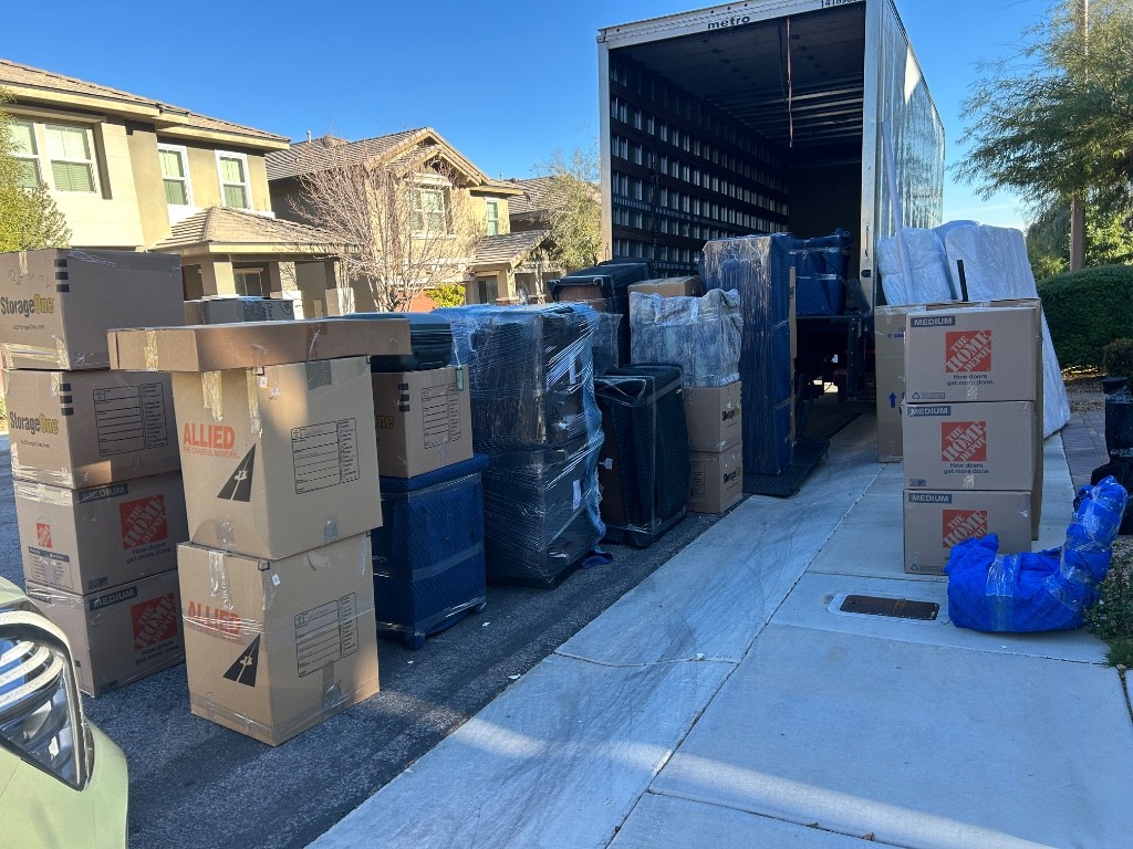 Photo by Kerman Beriker of Safe Ship Moving Services - Large