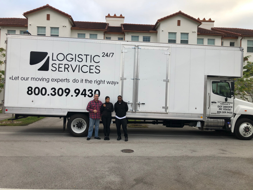 Photo by Andrew Polianskiy of 24/7 Logistic Services - Large