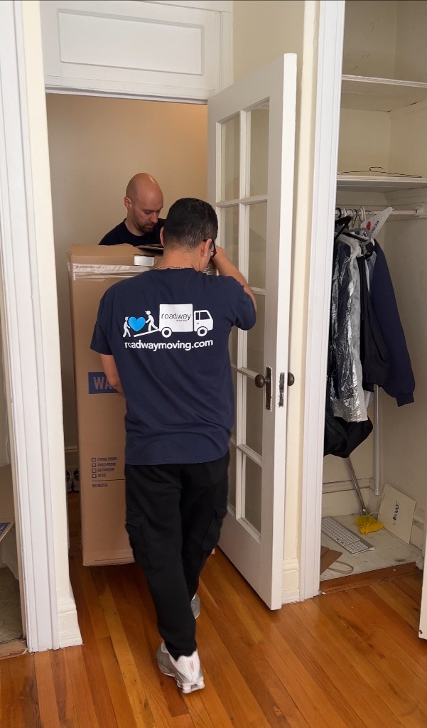 Photo by Yuri Mori of Roadway Moving - Large