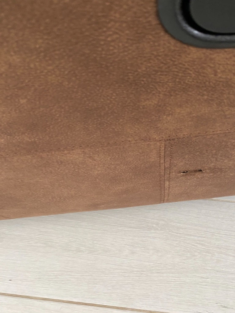 Second photo by Jorge Gonzalez of Mov2Day - Large