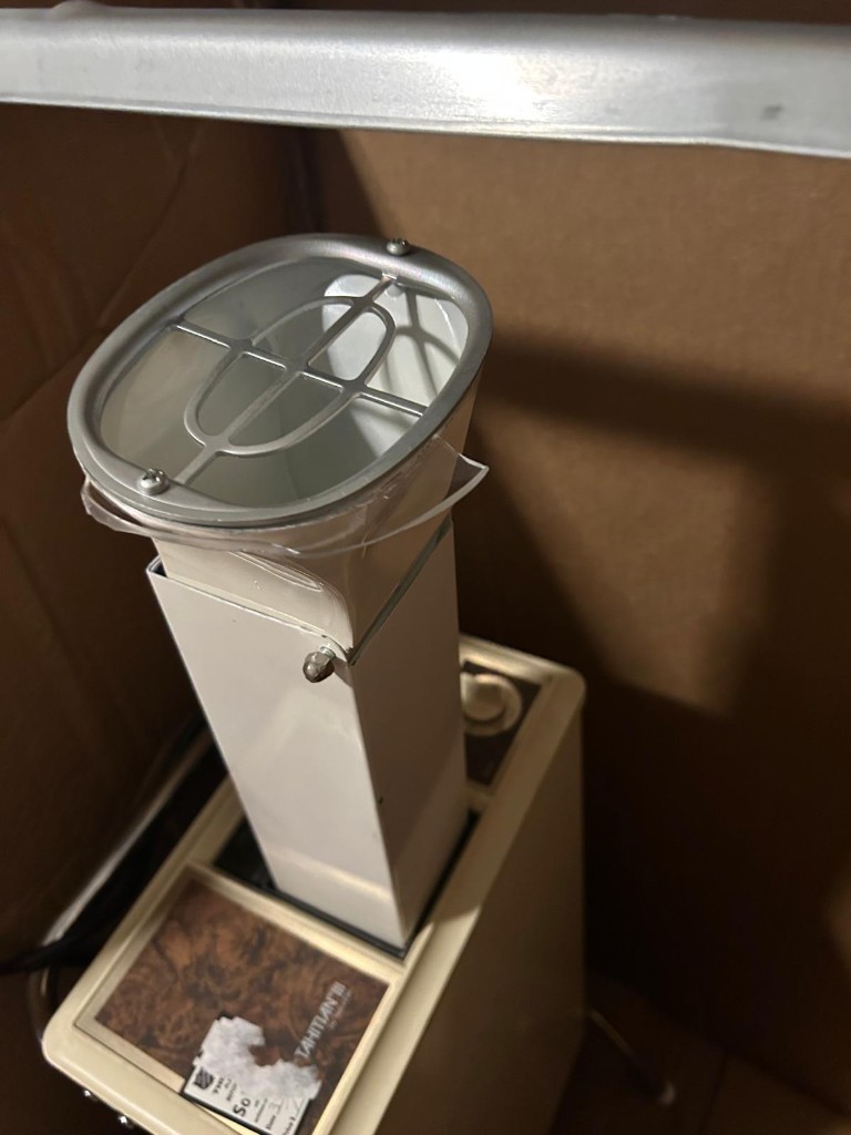 Photo by Leo Hernandez of Solomon and Sons Relocation Service - Large