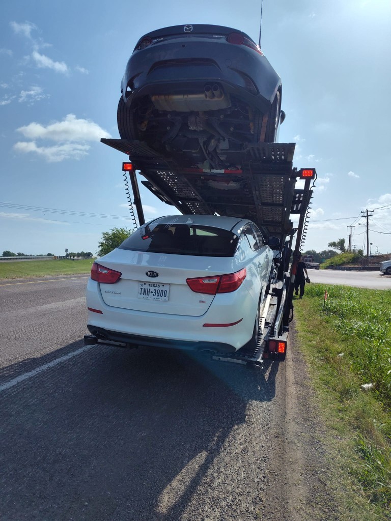 Photo by Mauro Macias of Sonic auto transport - Large