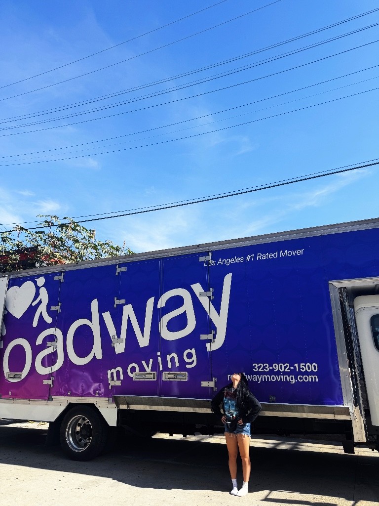 Photo by Lauren Ramos of Roadway Moving - Large