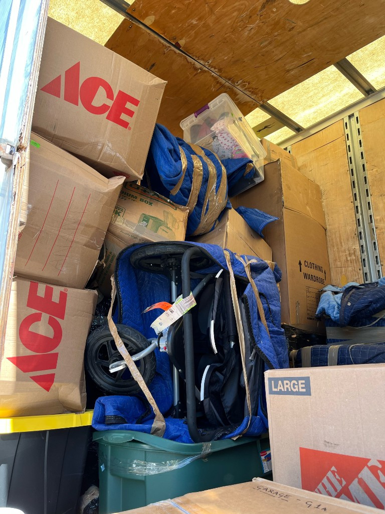 Second photo by Terry Greenstreet of 24/7 Logistic Services - Large