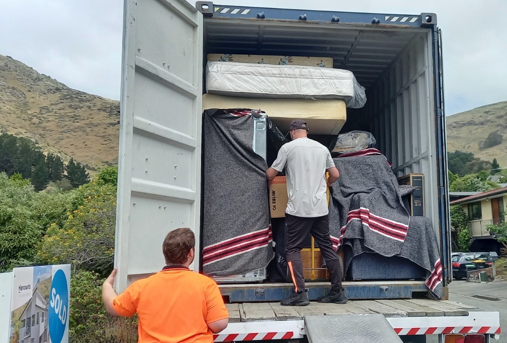 Photo by Neil D Campbell of Container Relocations - Large