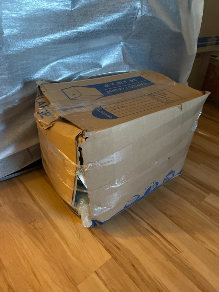 Photo by Yani Pradnya of Oasis Moving and Storage - Large