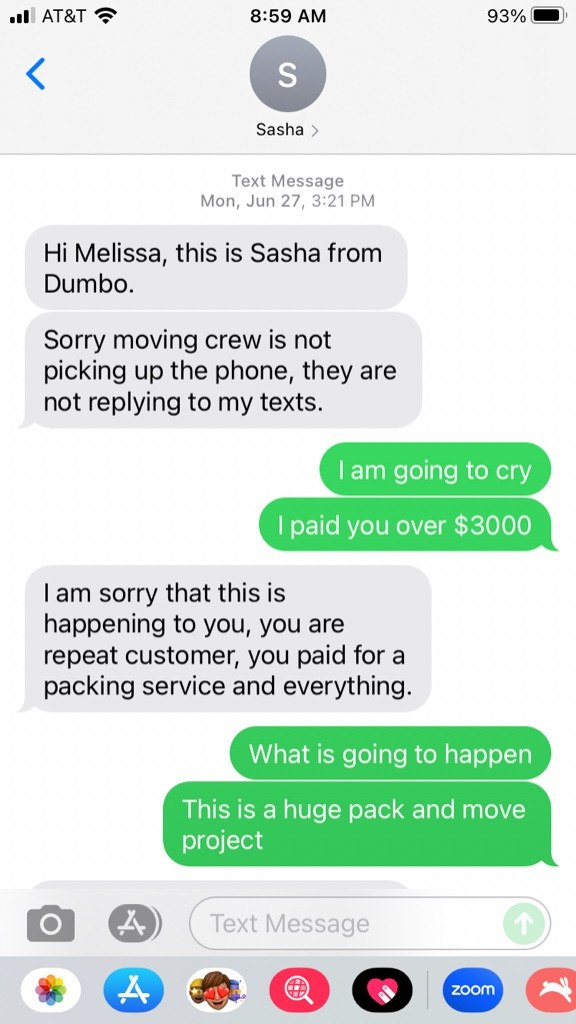 Photo by Melissa Jordan of Dumbo Moving and Storage - Large