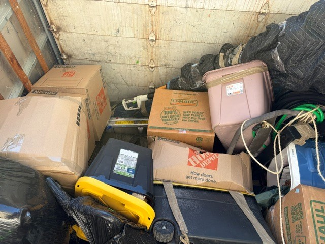 Photo by Dianne Degroff of Amerisafe Moving Services - Large