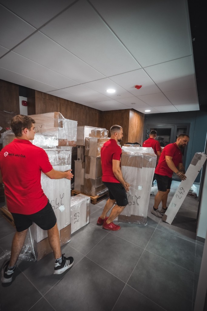 Second photo by Sabina Liumarove of Mes Jau Cia - Large