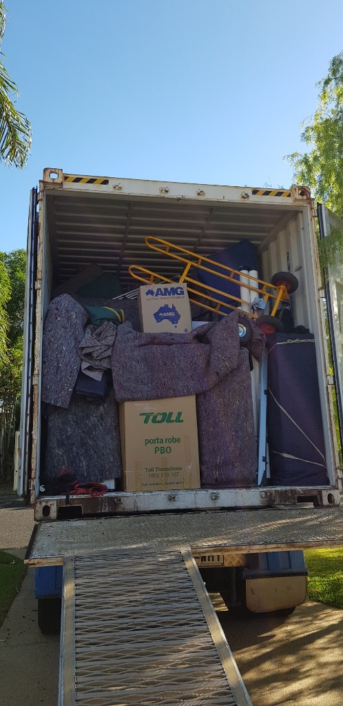 Photo by Andrew Lawrie of Whybirds Removals - Large