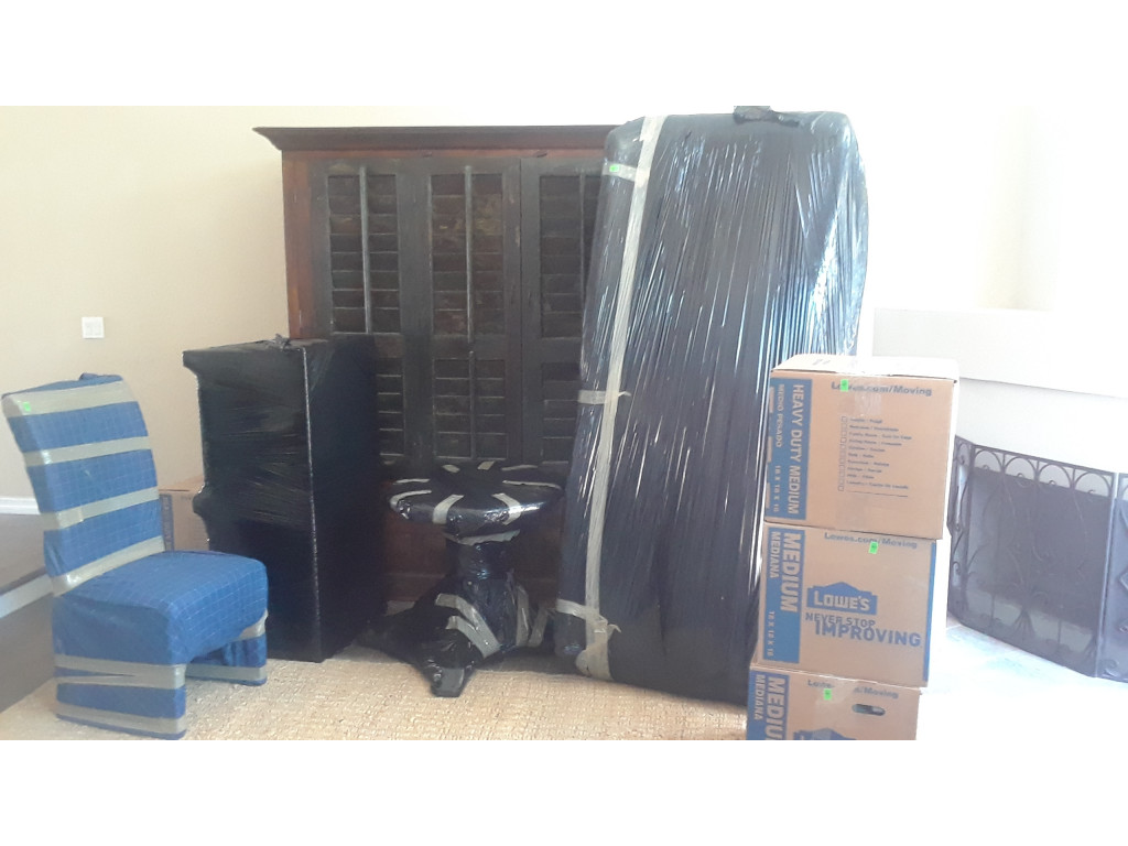 Photo by Muffy Currier of California Relocation Systems LLC - Large