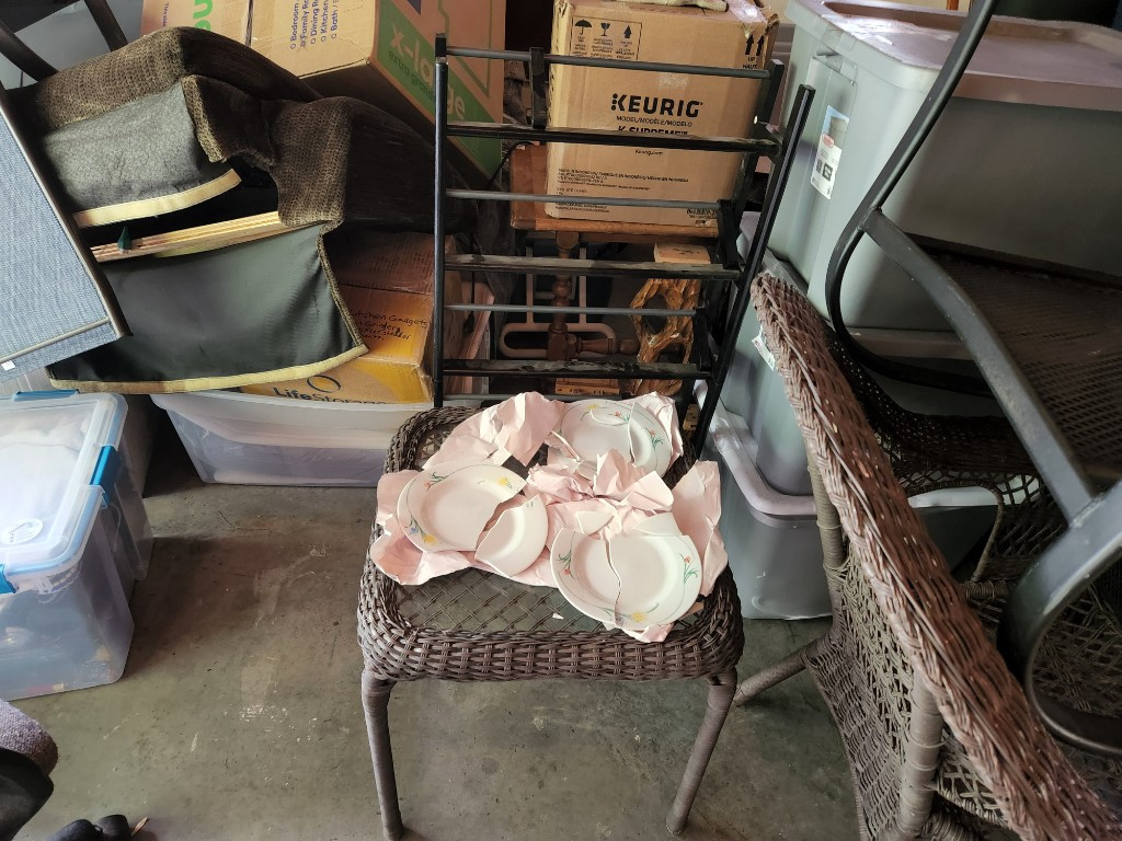 Second photo by David Walker of Carefree Movers Inc - Large