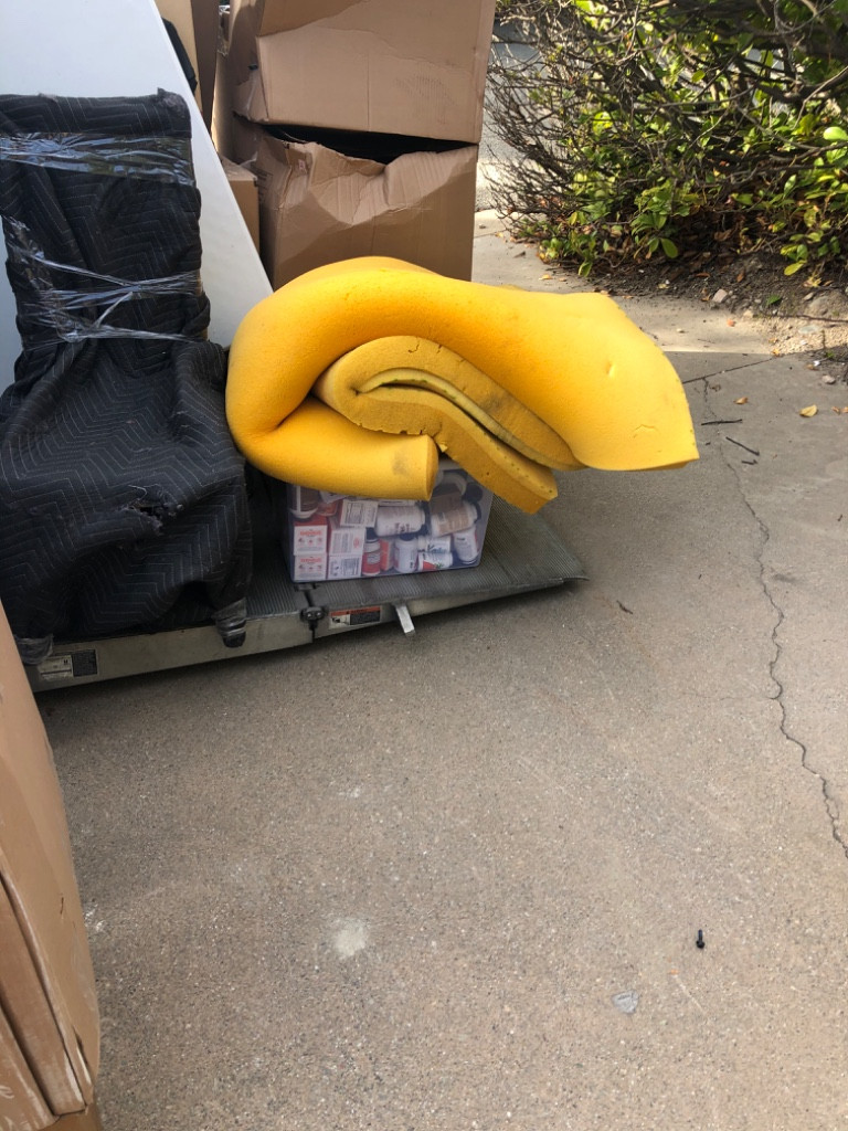 Second photo by Melissa Zeeff of Van Lines of America LLC - Large