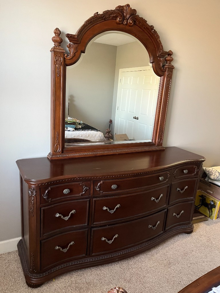 Photo by Frank Lazarowicz of Solomon and Sons Relocation Service - Large