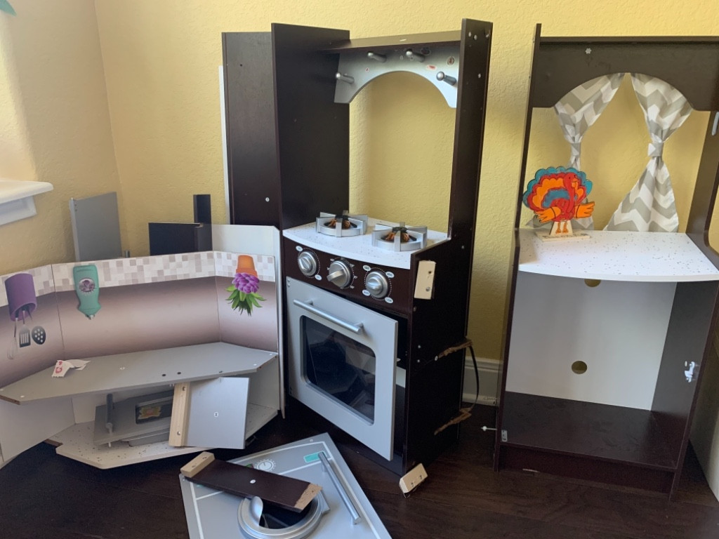 Second photo by Sowmya Motaparthi of International Van Lines - Large