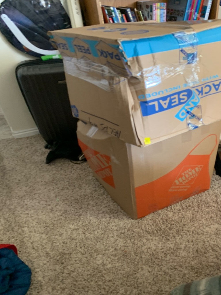 Photo by Michelle Cortisse of Hawaiian Moving Pros - Large