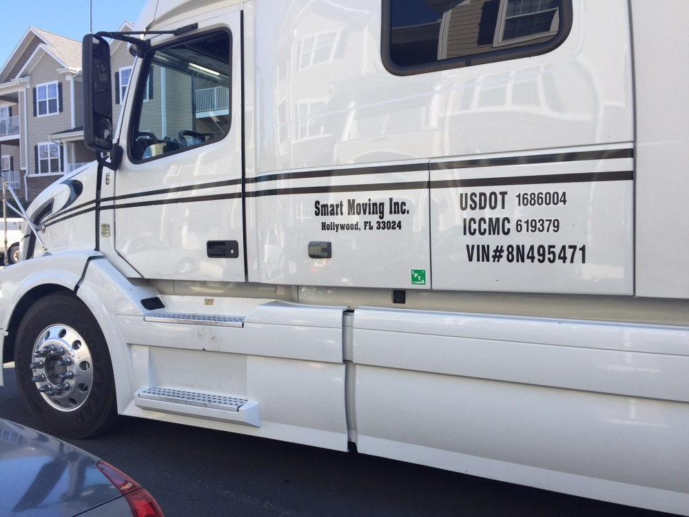 Second photo by Kelly Zimmermann of Presidential Moving Services - Large