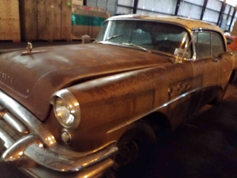 Second photo by Marcin Naw of Schumacher Cargo Logistics - Large