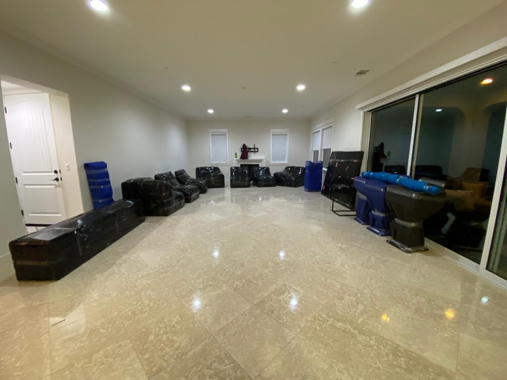 Photo by Kosta Lak of Transport America Moving Services LLC - Large