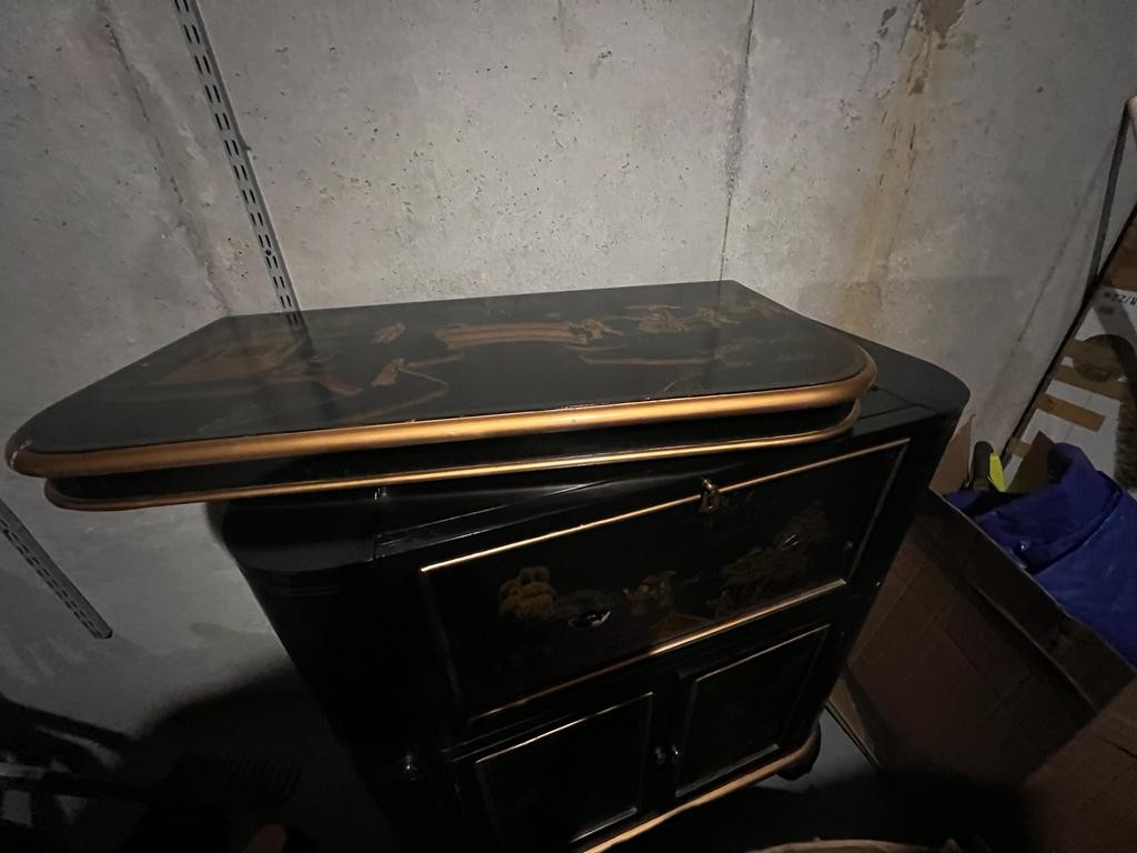 Second photo by Marius Pitzer of A&M Moving Services - Large