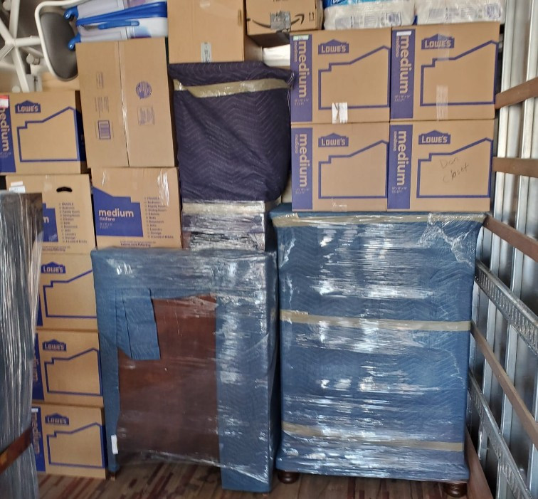 Second photo by Jacob Rogerio of Diamond Relocation  - Large