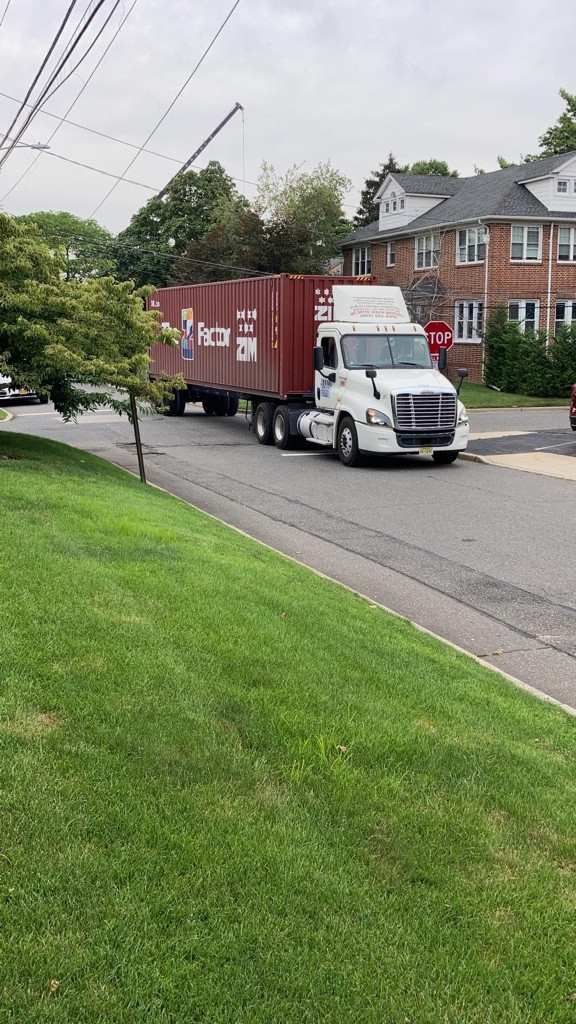 Photo by Joel Bryk of Sonigo - Large