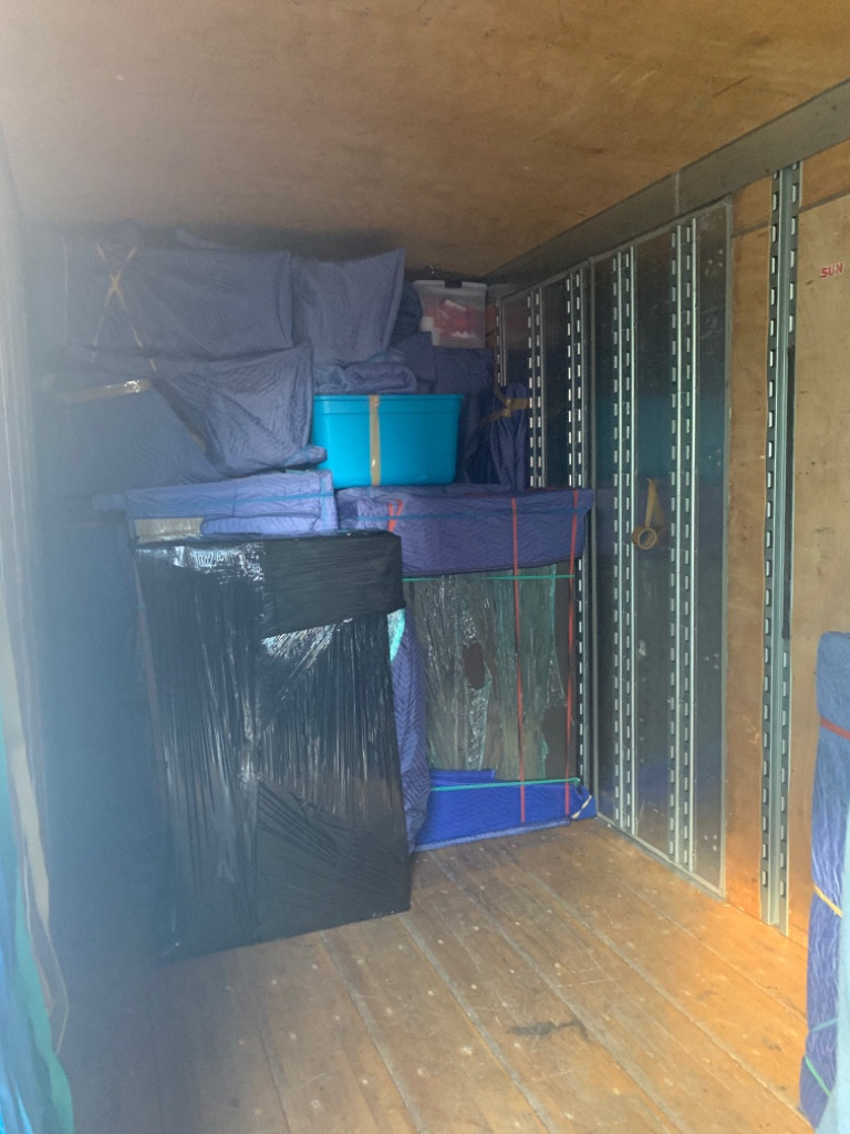 Photo by Sandy Mendez of National Van Lines Inc - Large