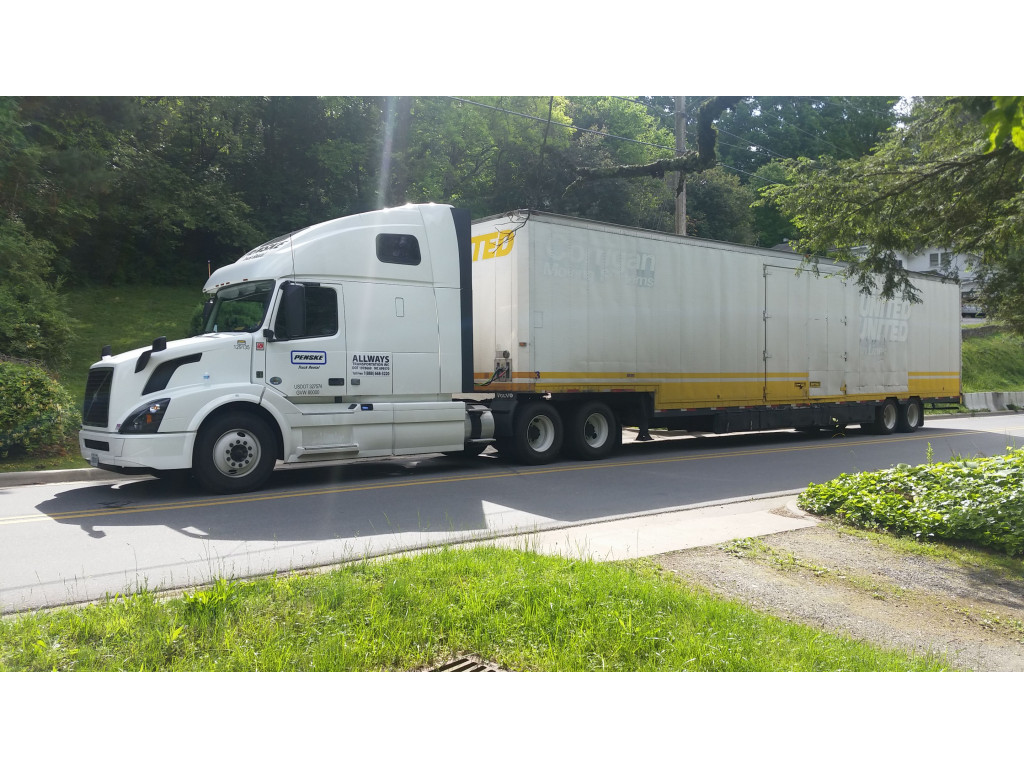 Second photo by Alex Morgan of United Transportation Moving & Storage - Large