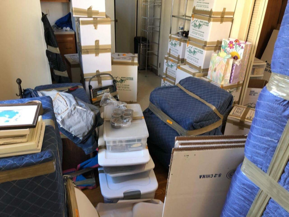 Photo by Daniel M of Boost Express Van Lines - Large