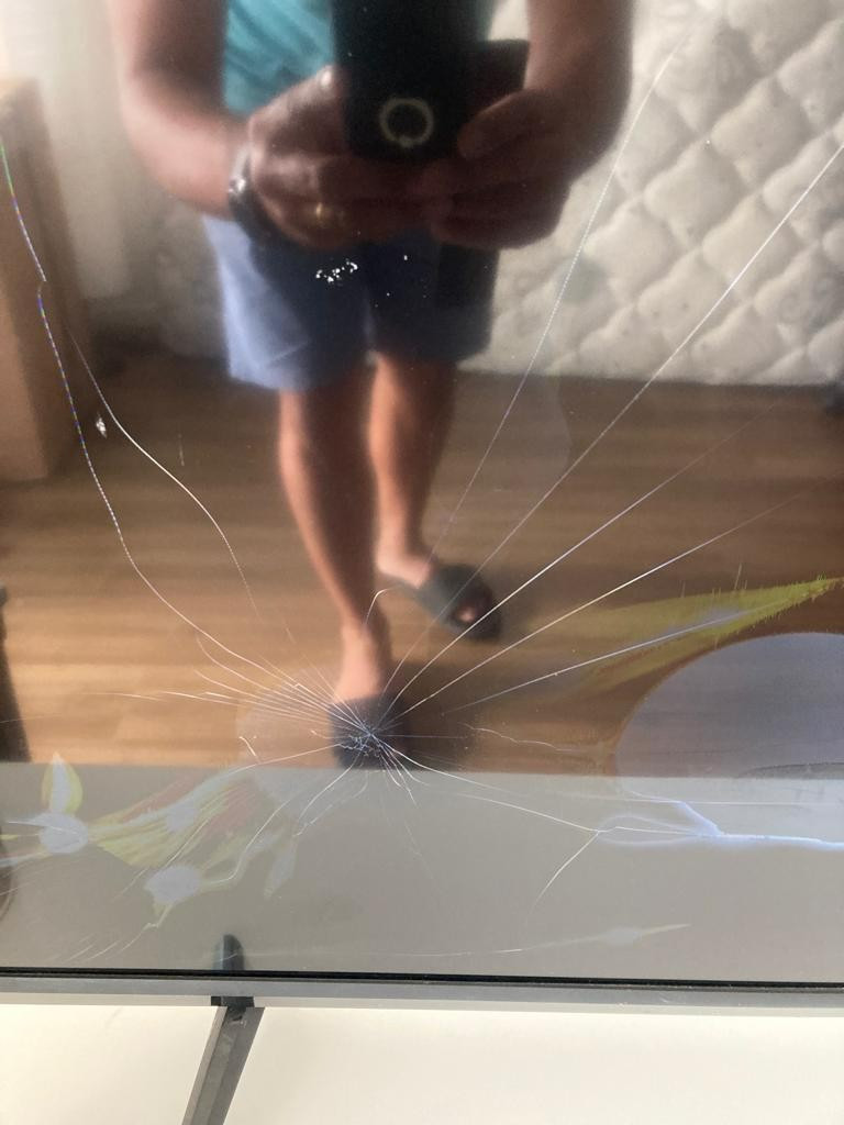 Photo by Paulo Santos of Atlanntis Van Lines - Large