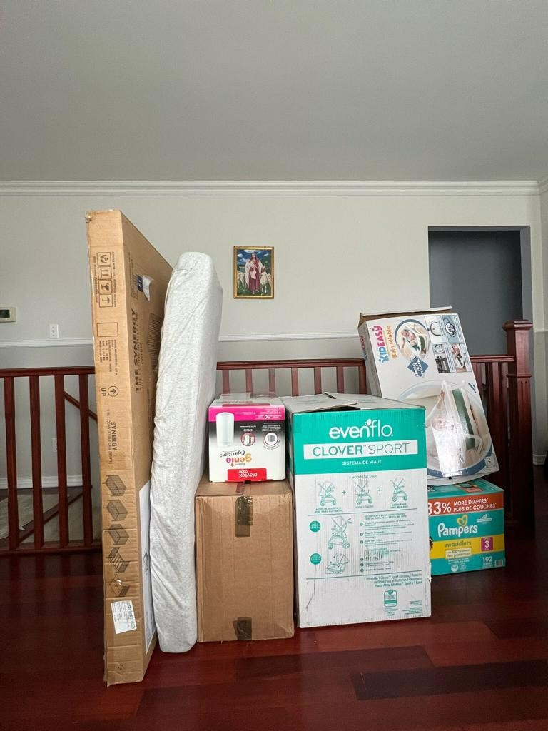 Photo by Ariyo Sanmi of Atlantic Van Lines - Large