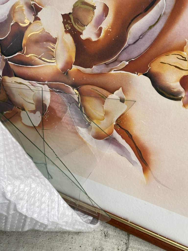 Second photo by Elena Or of A. Univers Transit Ltd - Large