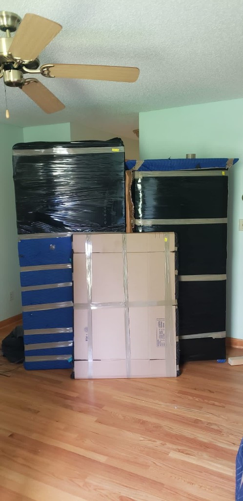 Photo by Pam Cross of Nationwide Moving Services Inc - Large