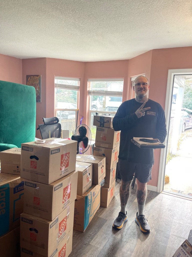 Photo by Jezreel Richards of All Service Moving - Large