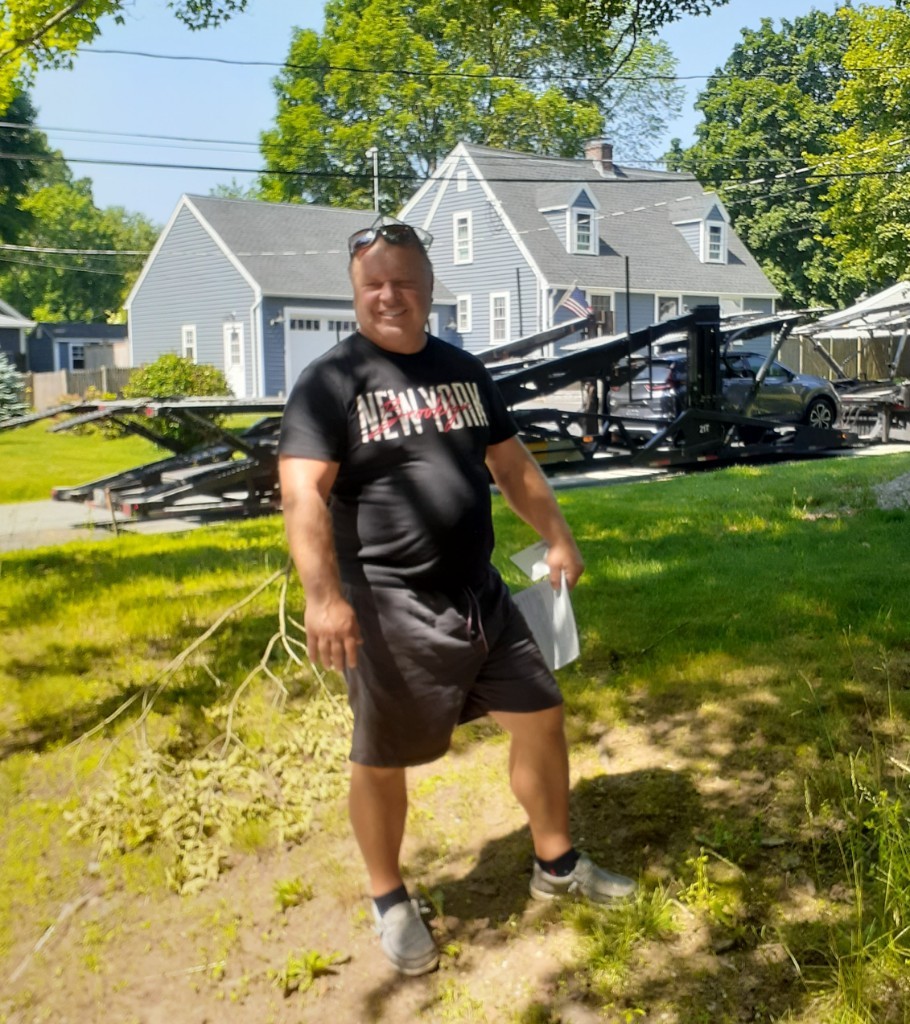 Photo by Dave Mayo of Sonic auto transport - Large